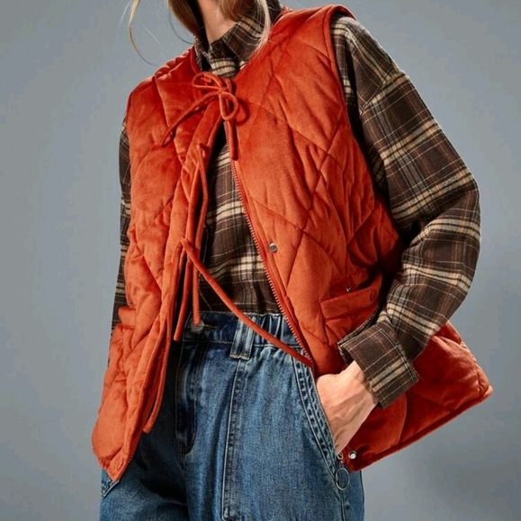 French Chic Casual Lightweight Puffer Vest/Cardigan For Women - Picture 2 of 7